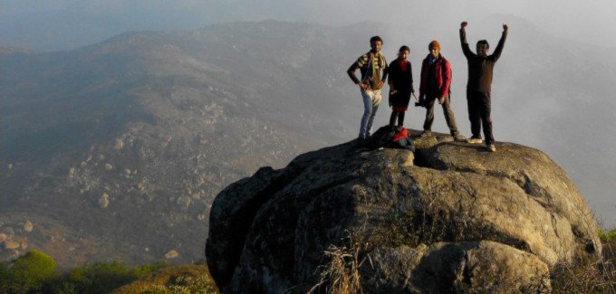 IIAstudents-trekking-2