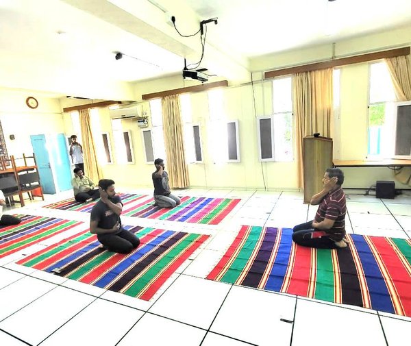 VBO, Kavalur